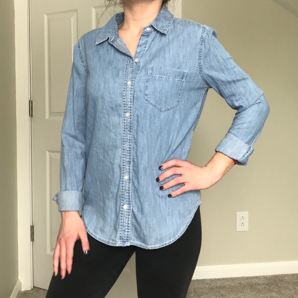 SO Denim button down top - small